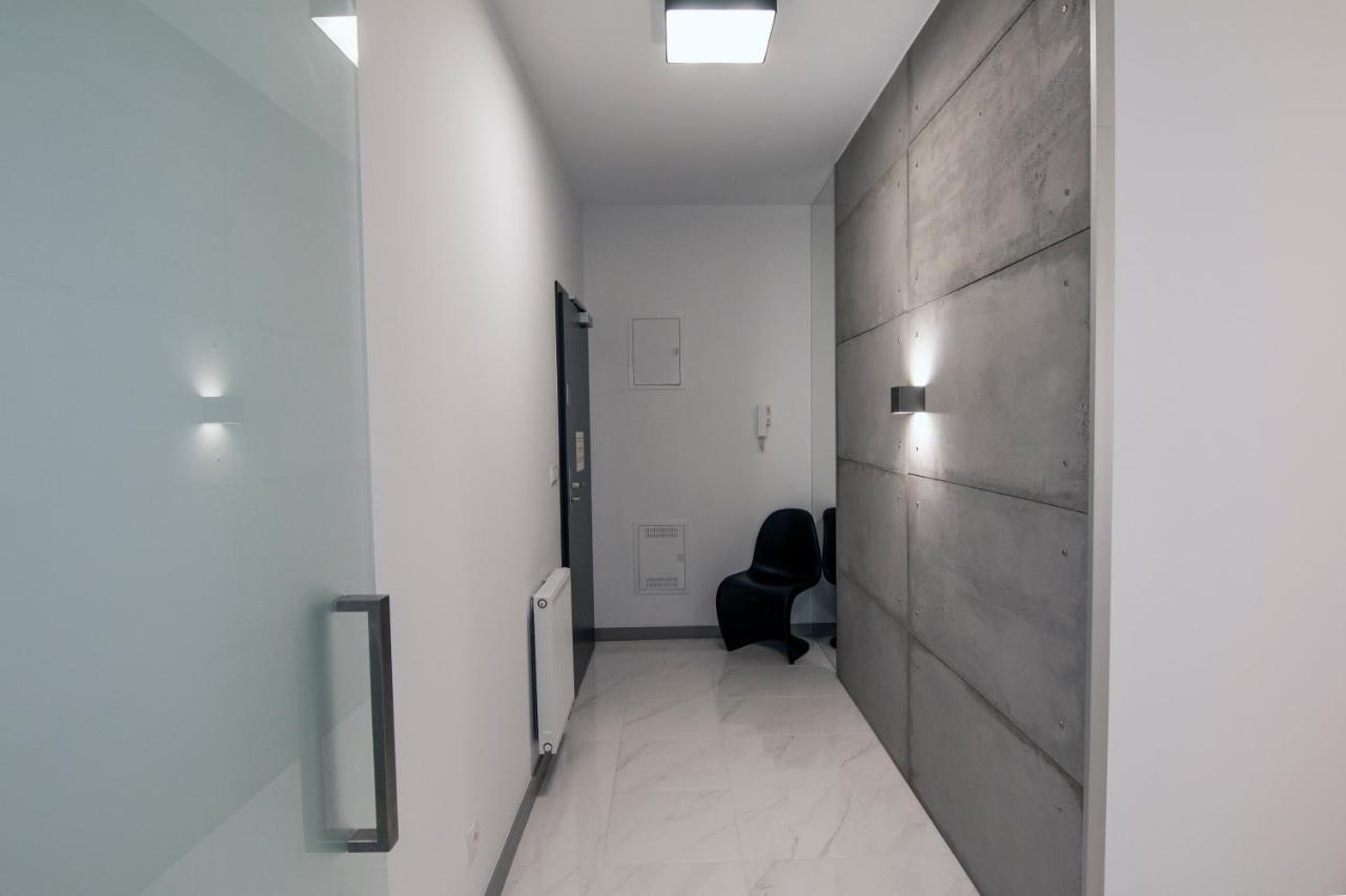 El Apartments - Antares Познань Екстер'єр фото